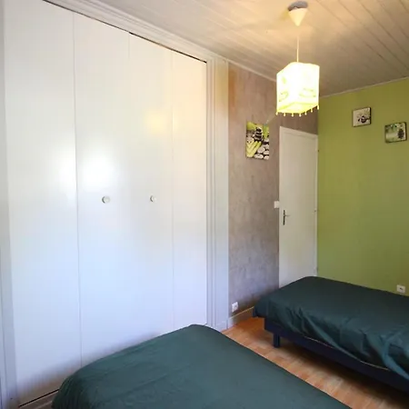 Holiday home Maison De Caractere Au Coeur Des Volcans, 6 Pers, Cheminee, Animaux Admis, Wifi - Fr-1-742-612